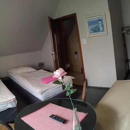Appartamento Gosciniec W Ogrodzie Brusy Esterno foto