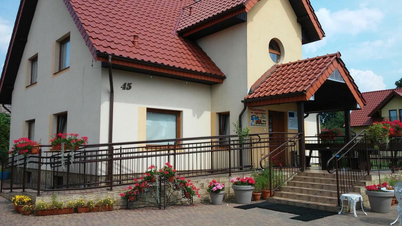 Homestay Gosciniec W Ogrodzie *