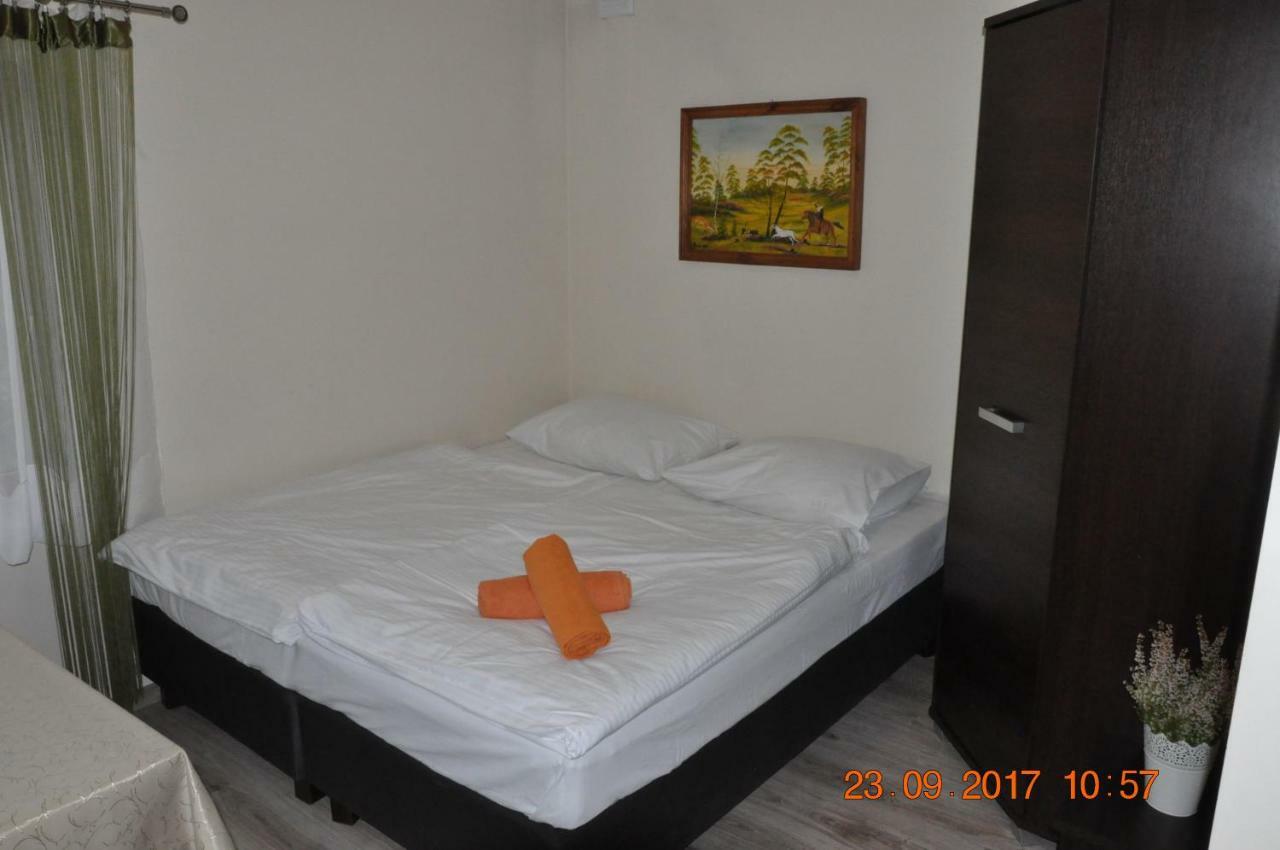Gosciniec W Ogrodzie Privatunterkunft